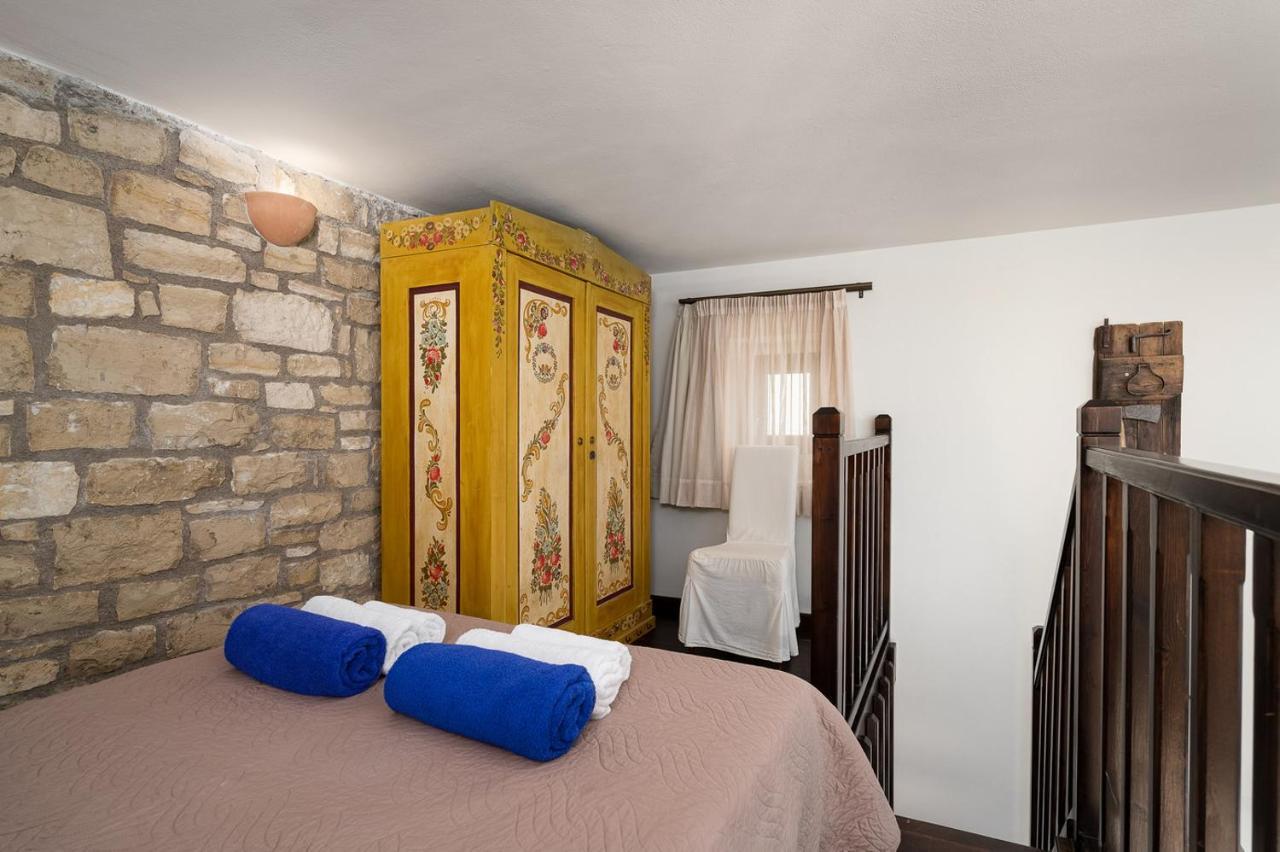Orelia Cretan Villas 卡米拉日 外观 照片
